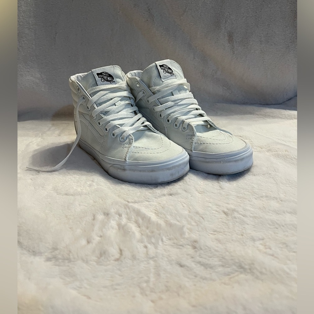 VANS Canvas Sk8-Hi True White Shoe W 6.5 M 5